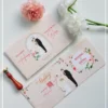 Thiệp Cưới Độc Lạ mẫu hoạt họa màu hồng